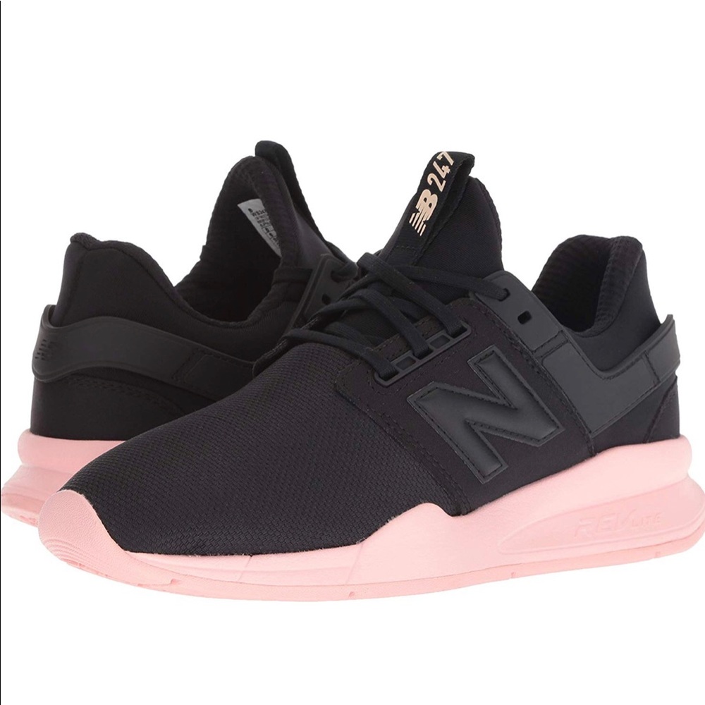 🎉NWT Size 9 New Balance 247 Sneakers🎉